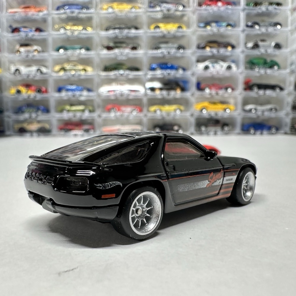 Hot Wheels 1983 Porsche 928S Custom Wheel Swap No Drill Loose Lot Of 2 READ DESC - Picture 4 of 10